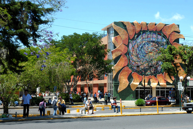 UCR
